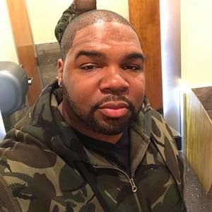 Meet your Posher, Deon